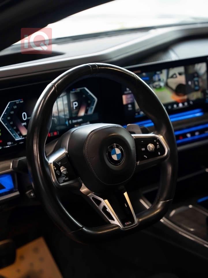 بي ام دبليو الفئة 7